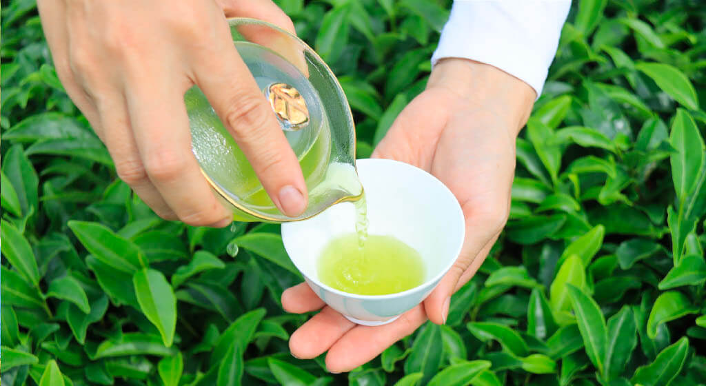 ABOUT ななともについて